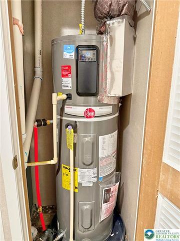 3 Woodland Lane, Longswamp Twp, PA 19539