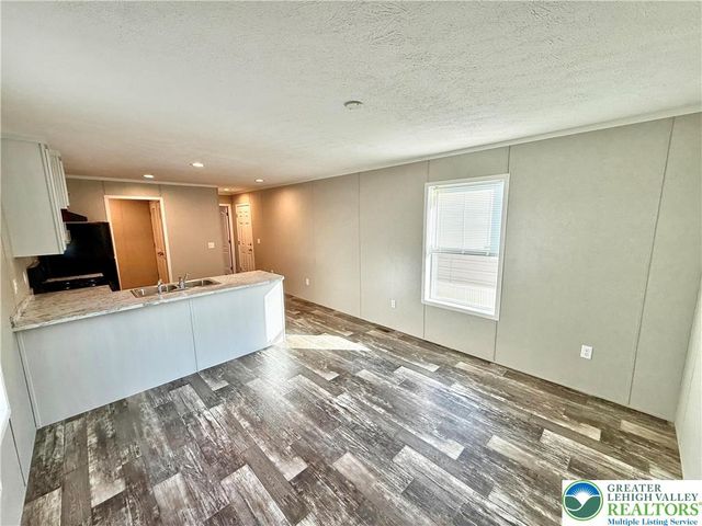 3 Woodland Lane, Longswamp Twp, PA 19539