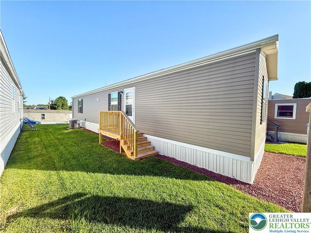 3 Woodland Lane, Longswamp Twp, PA 19539