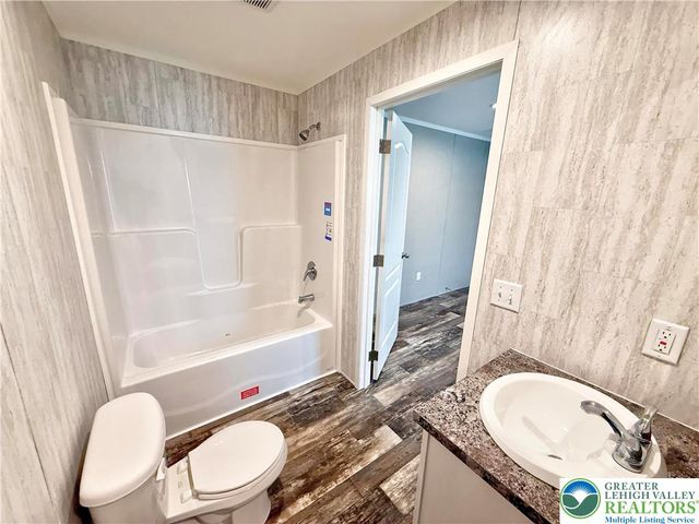 3 Woodland Lane, Longswamp Twp, PA 19539