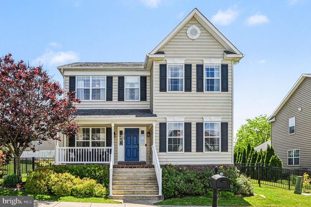 2109 SUNNYVALE DR, Pennsburg, PA 18073