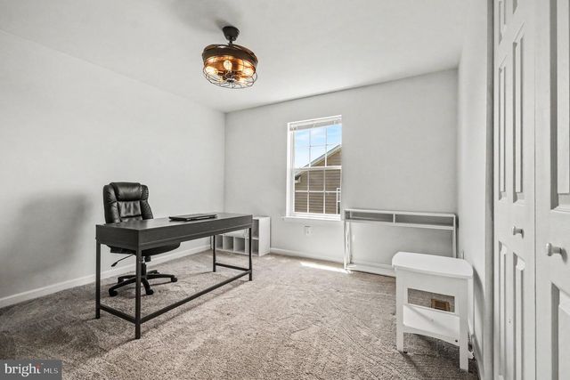 2109 SUNNYVALE DR, Pennsburg, PA 18073