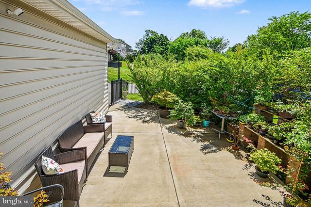 2109 SUNNYVALE DR, Pennsburg, PA 18073