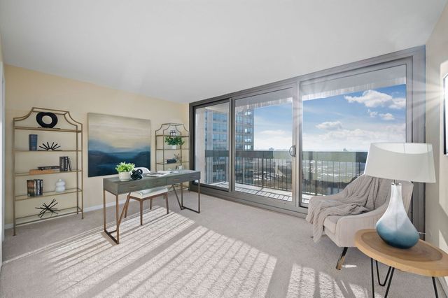 3470 N Lake Shore Drive 23A, Chicago, IL 60657