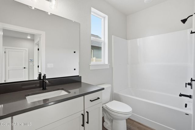 7065 N Coeur Terre Blvd, Coeur D'alene, ID 83815