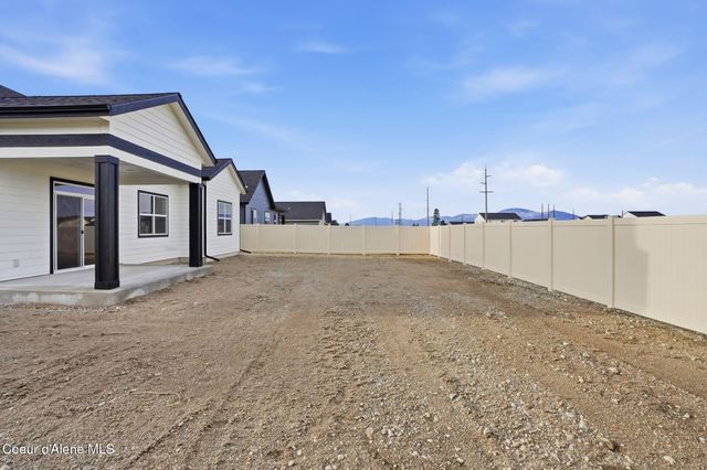 7065 N Coeur Terre Blvd, Coeur D'alene, ID 83815