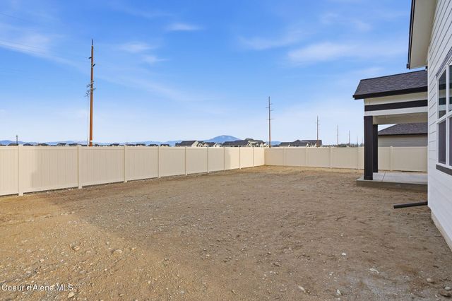 7065 N Coeur Terre Blvd, Coeur D'alene, ID 83815