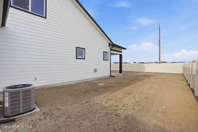 7065 N Coeur Terre Blvd, Coeur D'alene, ID 83815