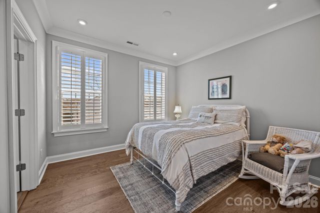 241 Emerson Avenue, Charlotte, NC 28204