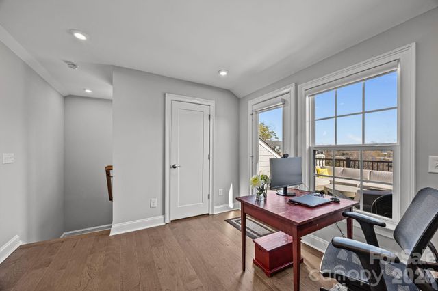 241 Emerson Avenue, Charlotte, NC 28204