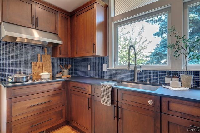 5157 Skyline Dr Drive, Onondaga, NY 13215