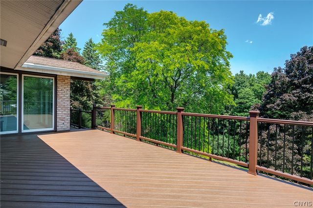 5157 Skyline Dr Drive, Onondaga, NY 13215