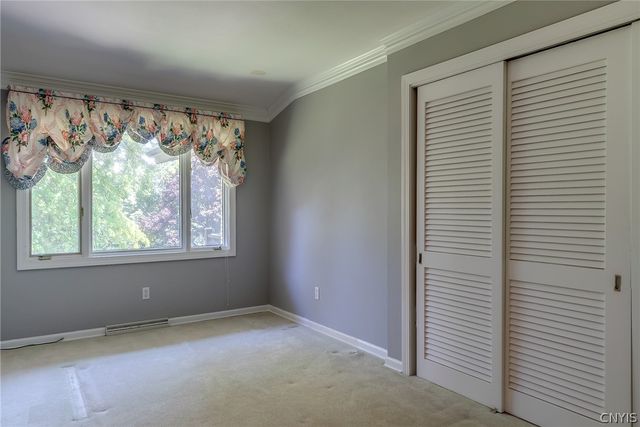 5157 Skyline Dr Drive, Onondaga, NY 13215