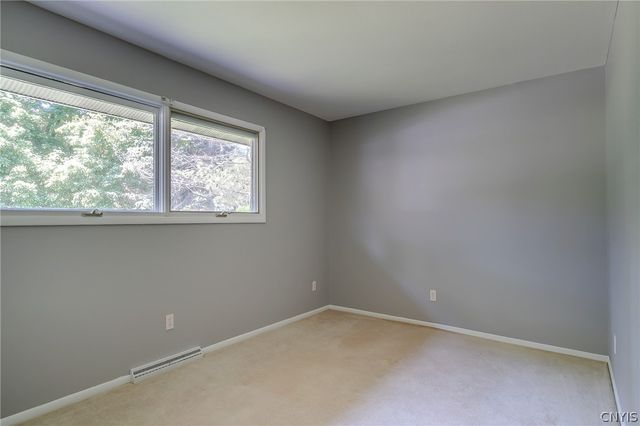 5157 Skyline Dr Drive, Onondaga, NY 13215