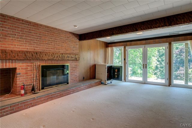 5157 Skyline Dr Drive, Onondaga, NY 13215