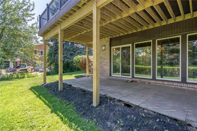 5157 Skyline Dr Drive, Onondaga, NY 13215