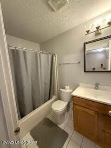 1320 S 17th St, Louisville, KY 40210