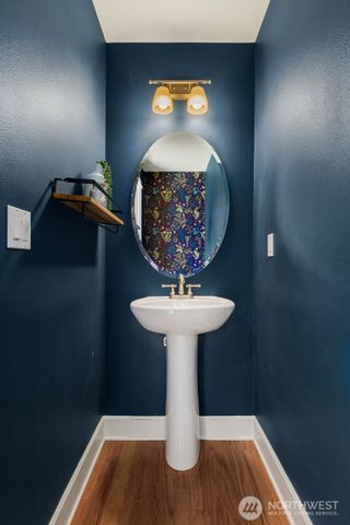 7123 Shinkle Place SW, Seattle, WA 98106