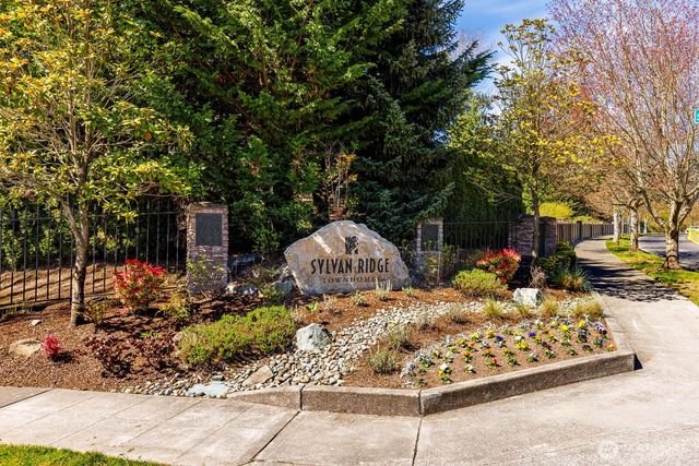 7123 Shinkle Place SW, Seattle, WA 98106