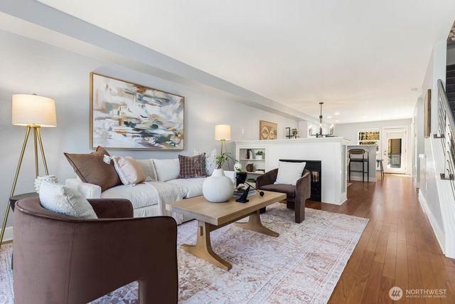 7123 Shinkle Place SW, Seattle, WA 98106