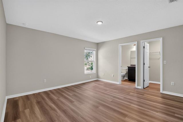 16 SPRING LOOP COURT, Ocala, FL 34472