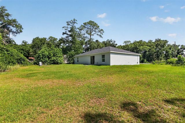 16 SPRING LOOP COURT, Ocala, FL 34472