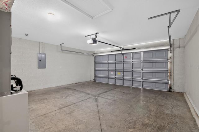 16 SPRING LOOP COURT, Ocala, FL 34472