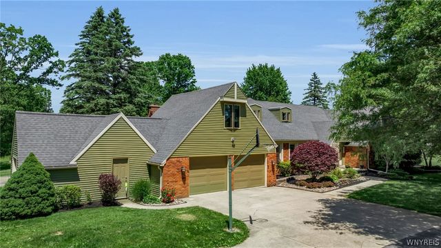 10200 Lapp Road, Clarence, NY 14032