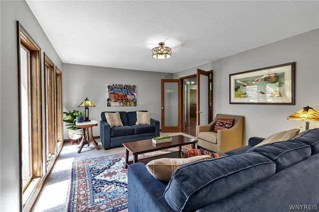 10200 Lapp Road, Clarence, NY 14032