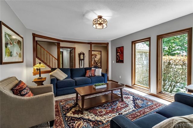 10200 Lapp Road, Clarence, NY 14032