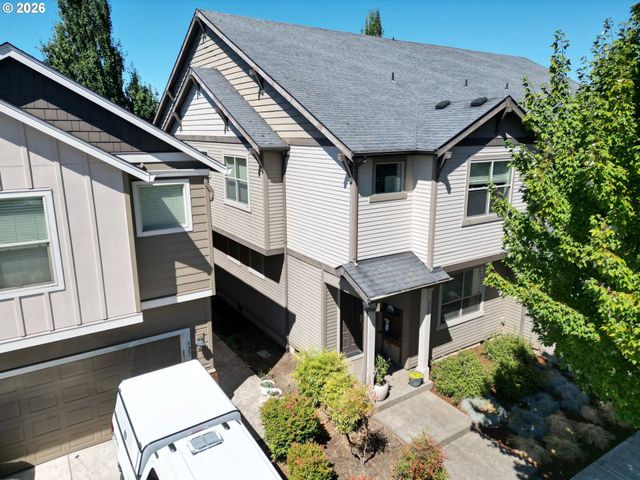 329 N 33RD Ct, Ridgefield, WA 98642