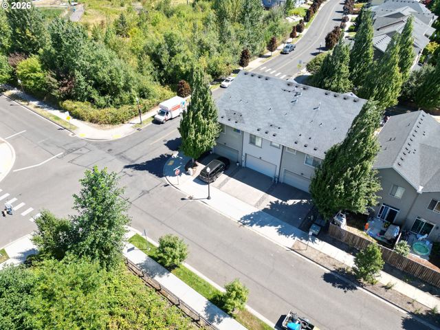 329 N 33RD Ct, Ridgefield, WA 98642