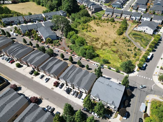 329 N 33RD Ct, Ridgefield, WA 98642