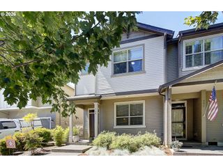 329 N 33RD Ct, Ridgefield, WA 98642