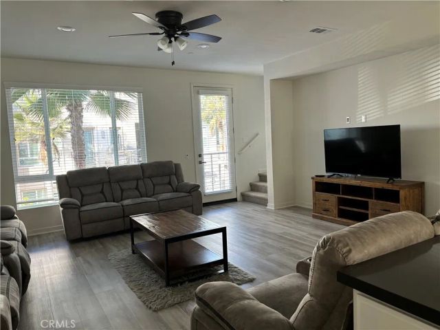 114 Citysquare, Irvine, CA 92614
