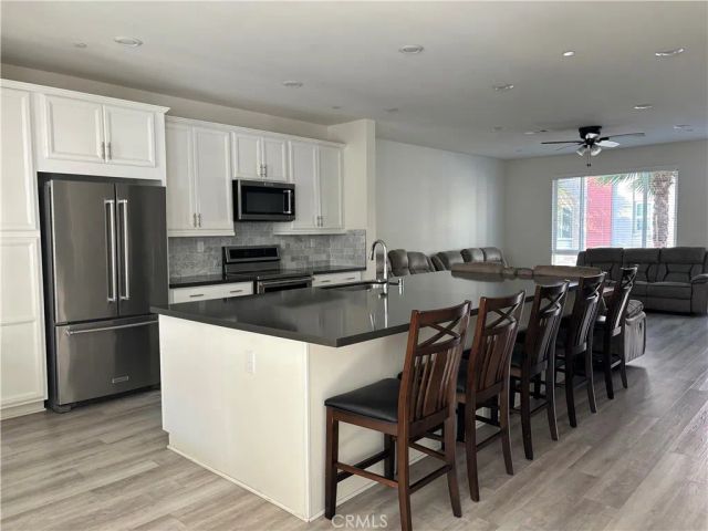 114 Citysquare, Irvine, CA 92614