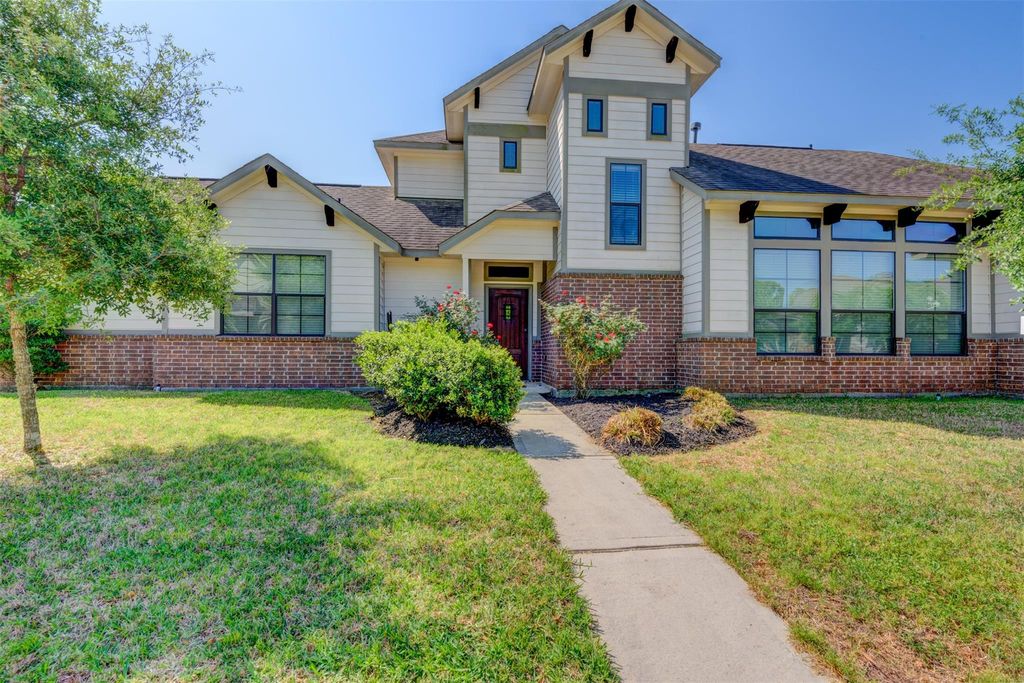 25151 Alina Lane, Spring, TX 77386