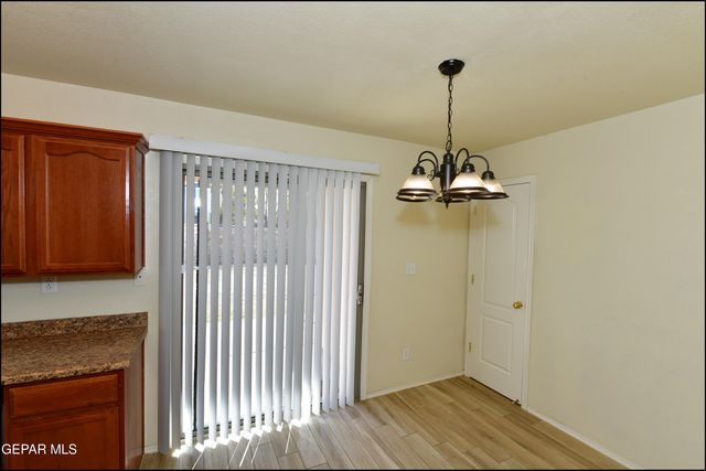 11820 Mesquite Bush Drive, El Paso, TX 79934