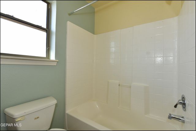 11820 Mesquite Bush Drive, El Paso, TX 79934