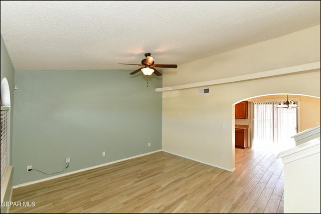 11820 Mesquite Bush Drive, El Paso, TX 79934