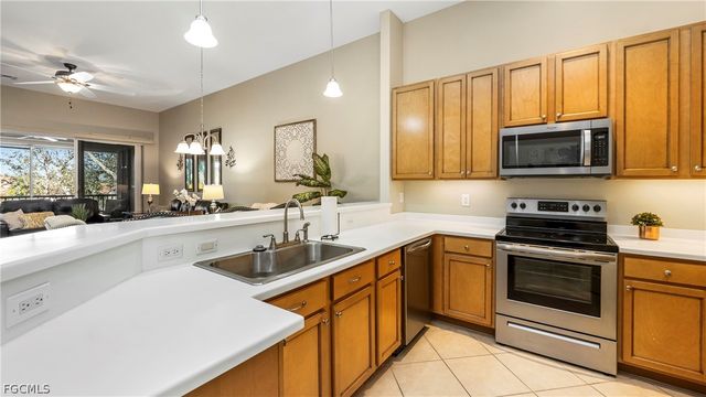 13260 Silver Thorn LOOP 1005, North Fort Myers, FL 33903