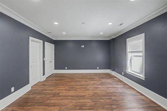 325 Hillgrove Drive, Canton, GA 30114