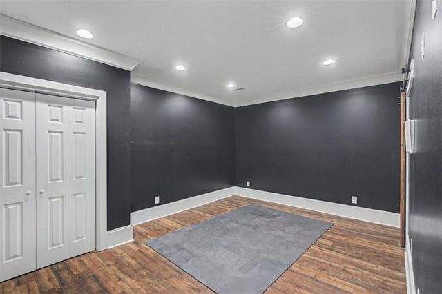 325 Hillgrove Drive, Canton, GA 30114