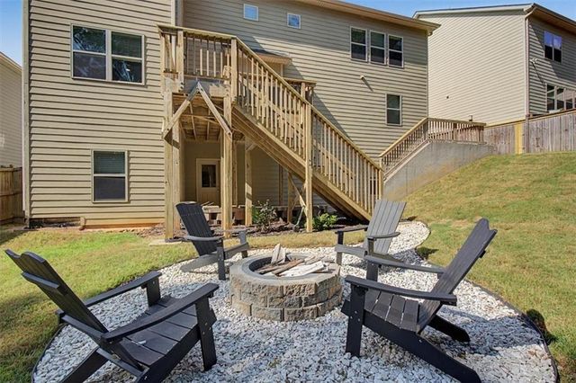 325 Hillgrove Drive, Canton, GA 30114