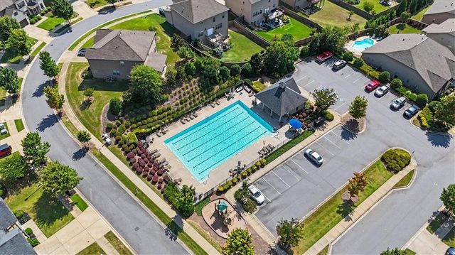 325 Hillgrove Drive, Canton, GA 30114