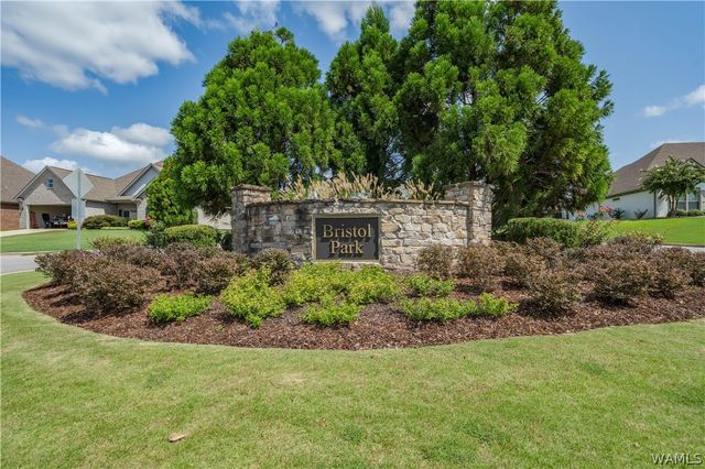 11202 Davis, Northport, AL 35475
