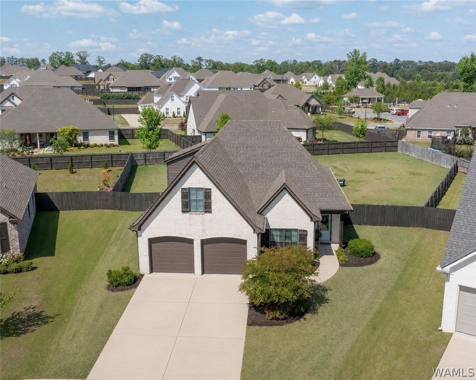 11202 Davis, Northport, AL 35475