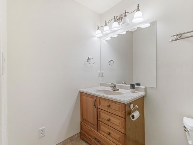 58 N COUNTRY BEND RD, Farmington, UT 84025