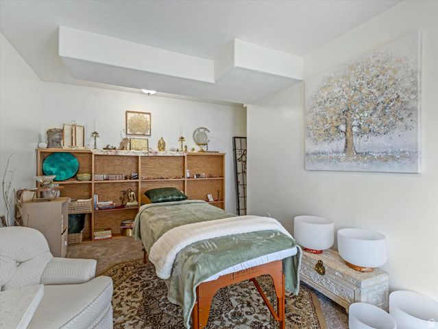 58 N COUNTRY BEND RD, Farmington, UT 84025