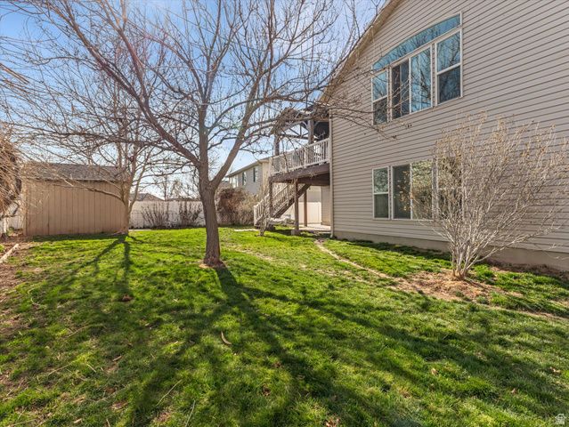 58 N COUNTRY BEND RD, Farmington, UT 84025